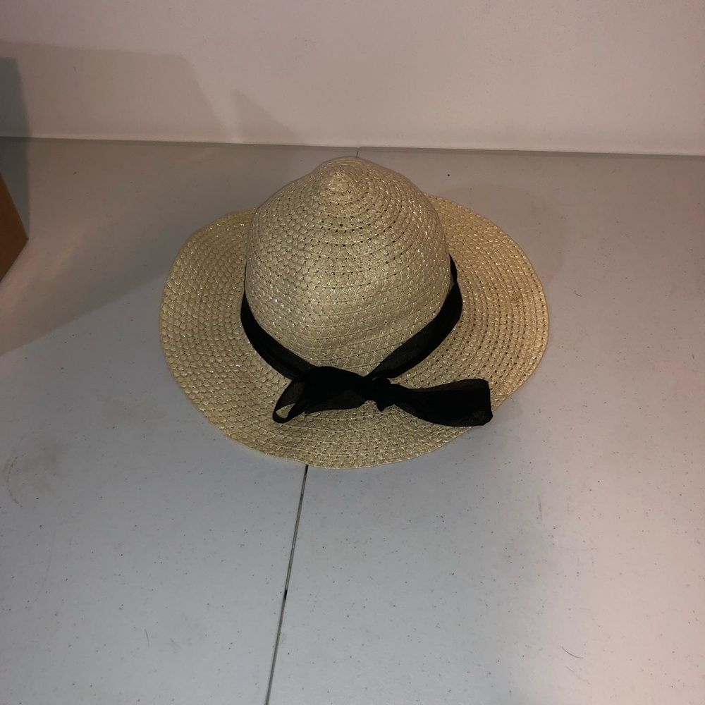 Stylish Straw Hat with Black Ribbon